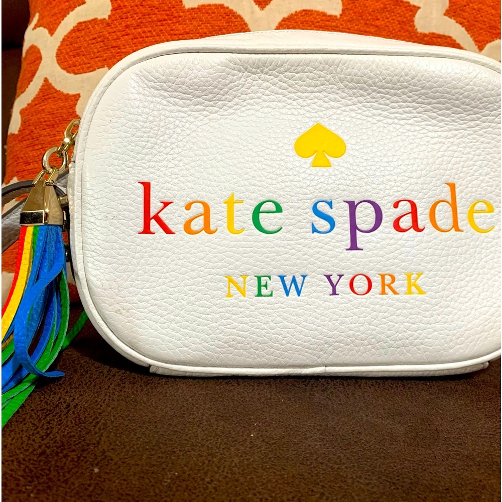 Kate Spade: Rainbow leathering purse